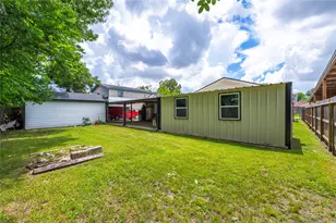 233 E Sunnyside St, Houston, TX 77076 - Photo 14