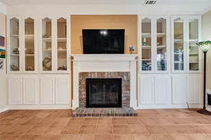 5901 Woodway Place Ct, Houston, TX 77057 - Photo 12