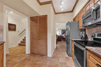 5901 Woodway Place Ct, Houston, TX 77057 - Photo 6