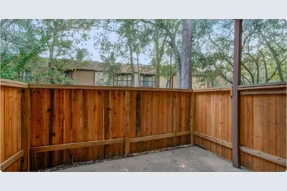 11711 Memorial Drive #611, Houston, TX 77024 - Photo 12