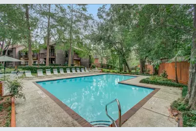 11711 Memorial Drive #611, Houston, TX 77024 - Photo 14
