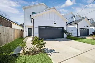 7903 James Franklin St, Houston, TX 77088 - Photo 2