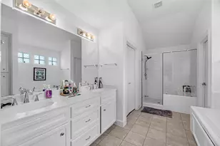 823 E 36th St, Houston, TX 77022 - Photo 14