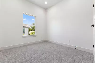9721 Turnbow A and B Street, Houston, TX 77029 - Photo 20