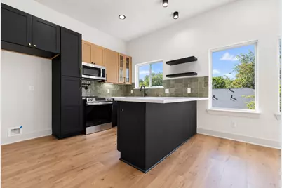 9721 Turnbow A and B Street, Houston, TX 77029 - Photo 14