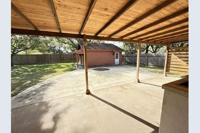 2205 James Avenue, El Campo, TX 77437 - Photo 36