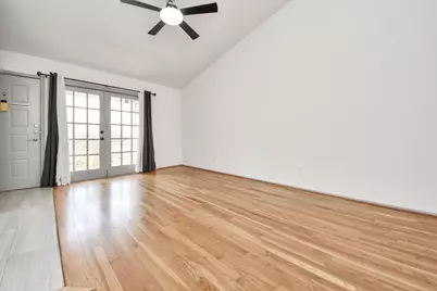 8055 Cambridge Street #30, Houston, TX 77054 - Photo 10