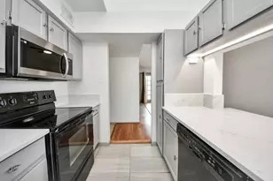 8055 Cambridge St, Houston, TX 77054 - Photo 18