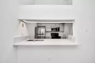 8055 Cambridge St, Houston, TX 77054 - Photo 14