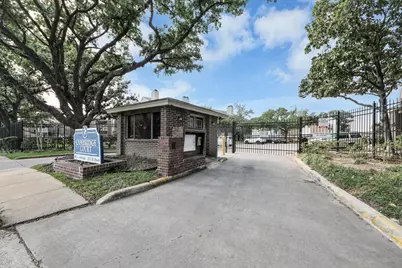 8055 Cambridge Street #30, Houston, TX 77054 - Photo 40