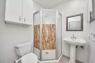 8055 Cambridge St, Houston, TX 77054 - Photo 26