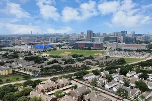 8055 Cambridge St, Houston, TX 77054 - Photo 4