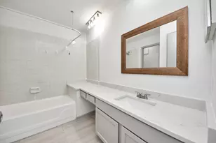 8055 Cambridge St, Houston, TX 77054 - Photo 30