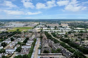 8055 Cambridge St, Houston, TX 77054 - Photo 2
