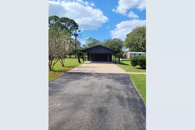 3744 County Road 949 B, Alvin, TX 77511 - Photo 4