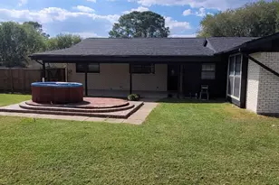 3744 County Rd 949B, Alvin, TX 77511 - Photo 16