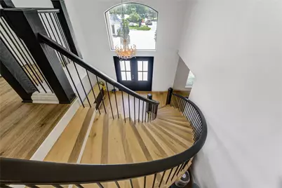 18 Hickory Shadows Drive, Houston, TX 77055 - Photo 24