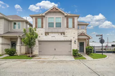 4020 Starbright Street, Houston, TX 77018 - Photo 1