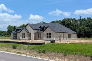 270 Seguin Dr, New Waverly, TX 77358 - Photo 2