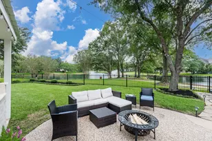 15903 Lake Loop Dr, Cypress, TX 77433 - Photo 38