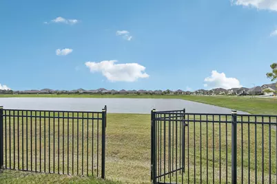 444 Maple Bend Lane, La Marque, TX 77568 - Photo 22