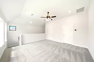 18514 Crowned Connell Ct, Conroe, TX 77302 - Photo 8