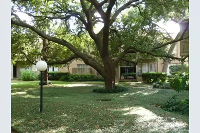 2100 Tanglewilde Street #565, Houston, TX 77063 - Photo 4