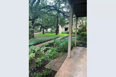 2100 Tanglewilde Street #565, Houston, TX 77063 - Photo 2