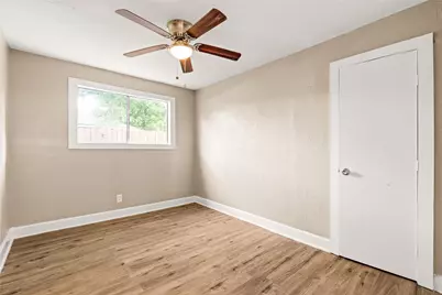 2226 Rainbow Drive, Houston, TX 77023 - Photo 12