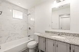 2226 Rainbow Dr, Houston, TX 77023 - Photo 14