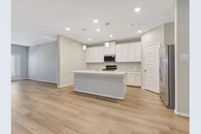 410 Gram Hill Drive, Montgomery, TX 77316 - Photo 2