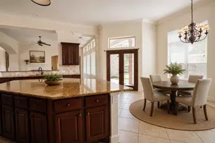 7522 Mulrain Dr, Sugar Land, TX 77479 - Photo 16