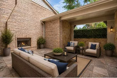 7522 Mulrain Drive, Sugar Land, TX 77479 - Photo 2