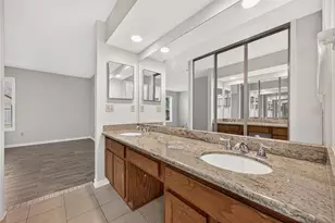 2215 Brook View Ln, Sugar Land, TX 77479 - Photo 34