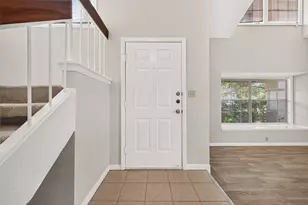 2215 Brook View Ln, Sugar Land, TX 77479 - Photo 8