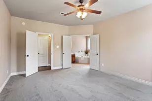 1055 Brigid Ct, Dickinson, TX 77539 - Photo 10