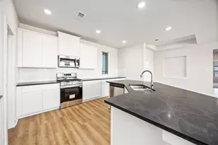 6727 Pelican Ln, Beasley, TX 77417 - Photo 6