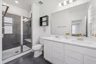 2632 Bluewood Ct, Conroe, TX 77378 - Photo 18