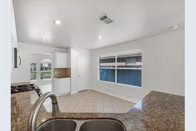 4019 Leighann Lane Drive, Houston, TX 77047 - Photo 12