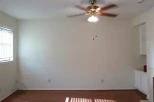 1103 Dulles Ave, Stafford, TX 77477 - Photo 4