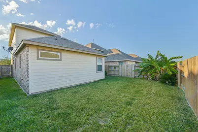 2136 Windy Grove Drive, Texas City, TX 77568 - Photo 28