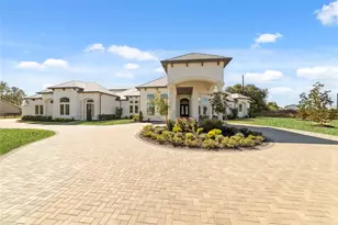 2 Little Sorrell Ct, Tomball, TX 77377 - Photo 10