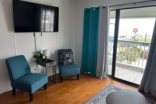 6102 Seawall Blvd, Galveston, TX 77551 - Photo 16