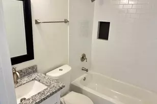 5217 Malmedy Rd, Houston, TX 77033 - Photo 14