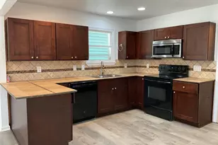 5728 Sylvia Dr, Galveston, TX 77551 - Photo 22