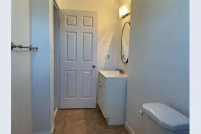 5728 Sylvia Drive, Galveston, TX 77551 - Photo 18