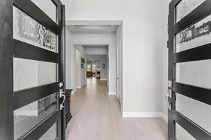 19227 Seabiscuit Stable Trl, Tomball, TX 77377 - Photo 4