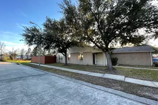 3310 Legends Wild Dr, Spring, TX 77386 - Photo 4