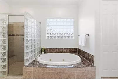 11512 Watercastle Court, Pearland, TX 77584 - Photo 28
