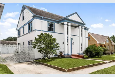 4309 Ursuline Street, Galveston, TX 77550 - Photo 2